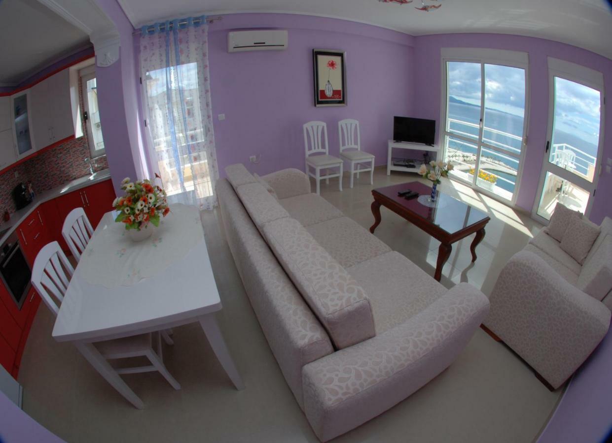 Erti'S Apartments Sarandë Exteriör bild